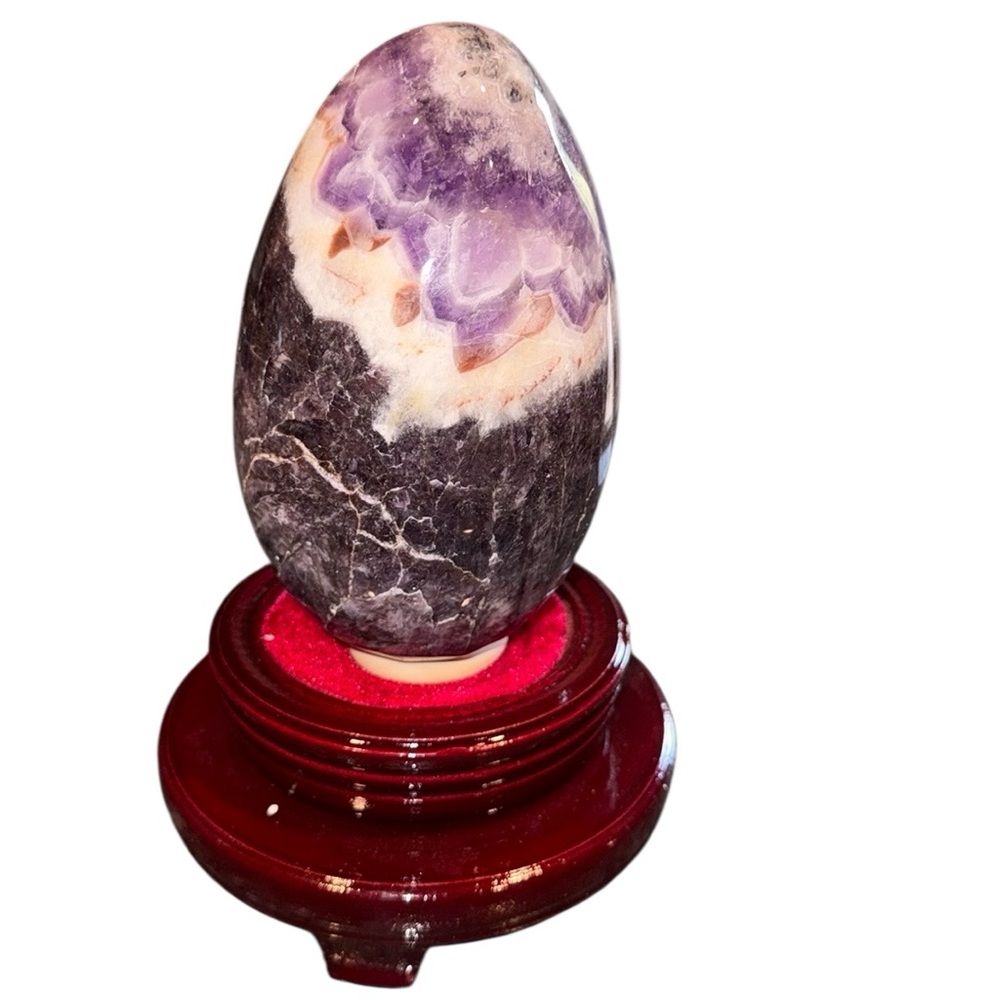 Dream Chevron Amethyst Stone Medium Egg with stand - Picture 4 of 9